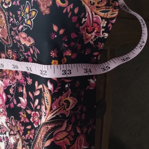 White House Black Market pink paisley halter dress size small with accents - Picture 11 of 13